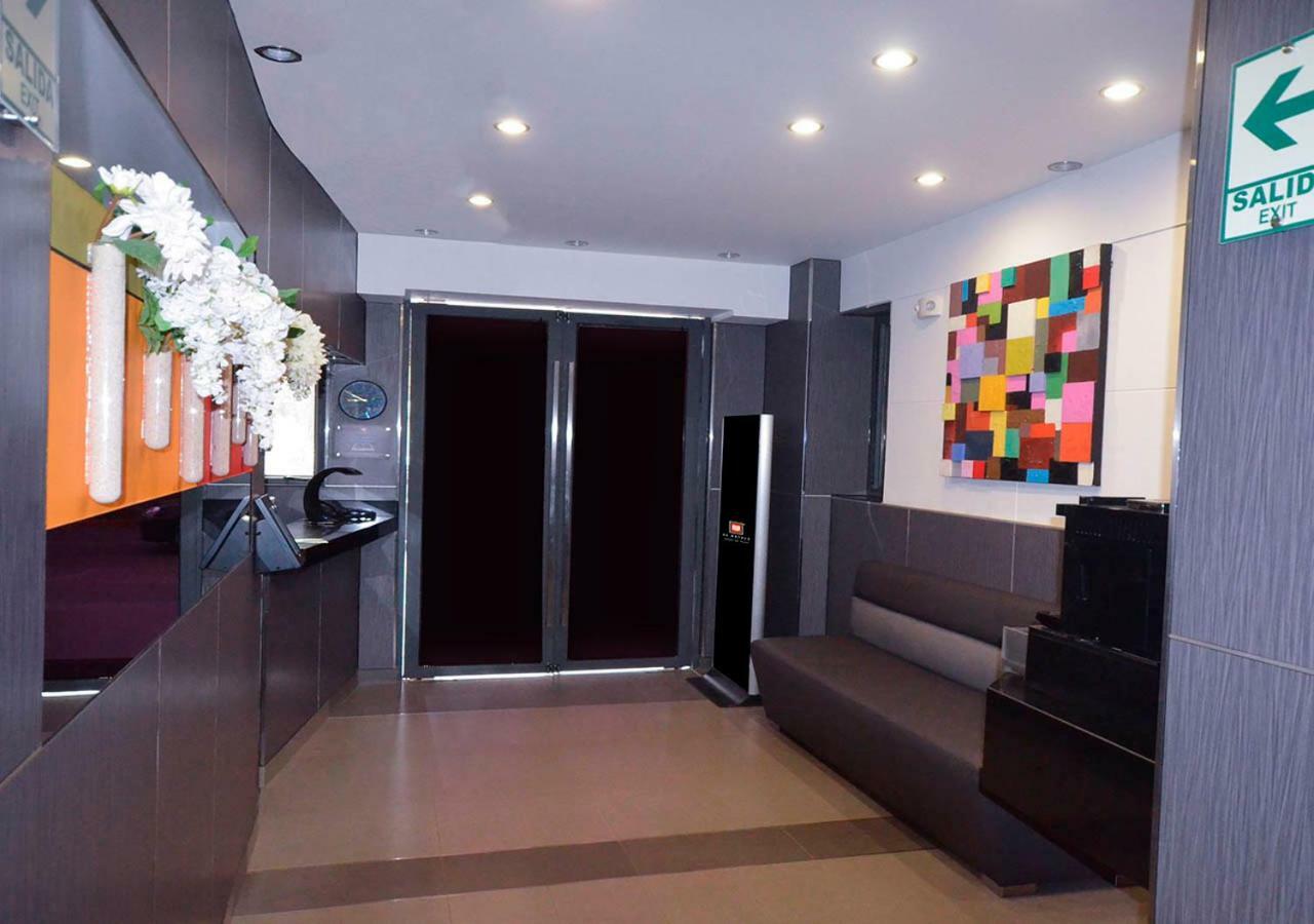 Qp Hotels Trujillo Exterior photo